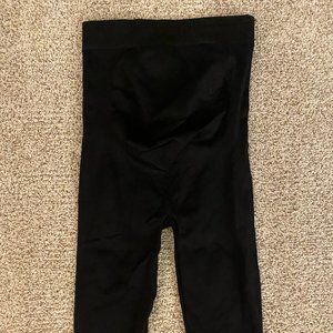 Blanqi Maternity Belly Support Crop Leggings